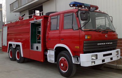 東風(fēng)后雙橋消防車圖片